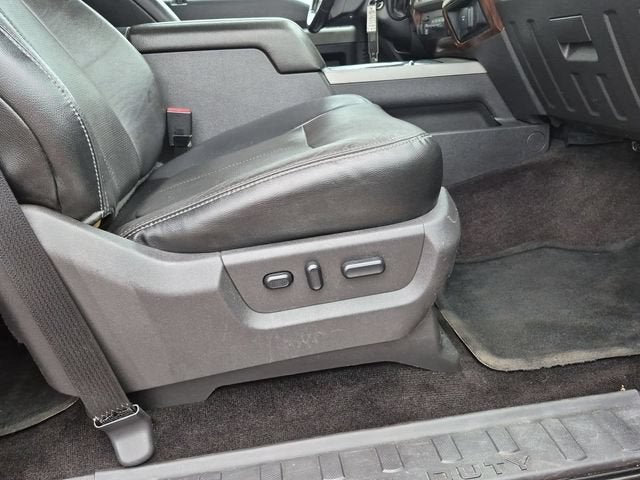 2016 Ford F-350 LARIAT