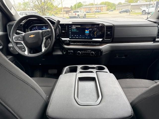2025 Chevrolet Silverado 1500 LT (2FL)