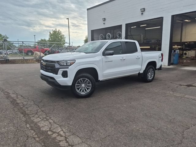 2024 Chevrolet Colorado LT