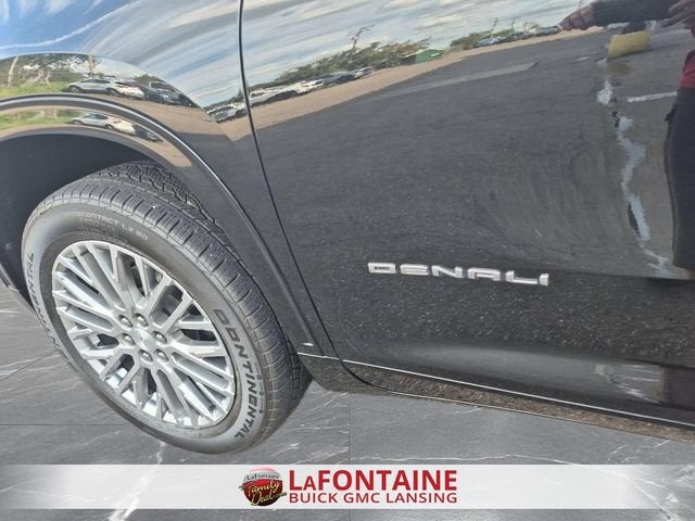 2024 GMC Acadia Denali