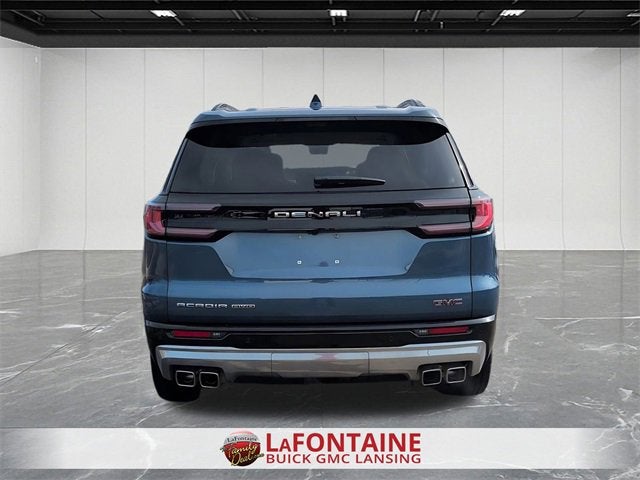 2024 GMC Acadia Denali