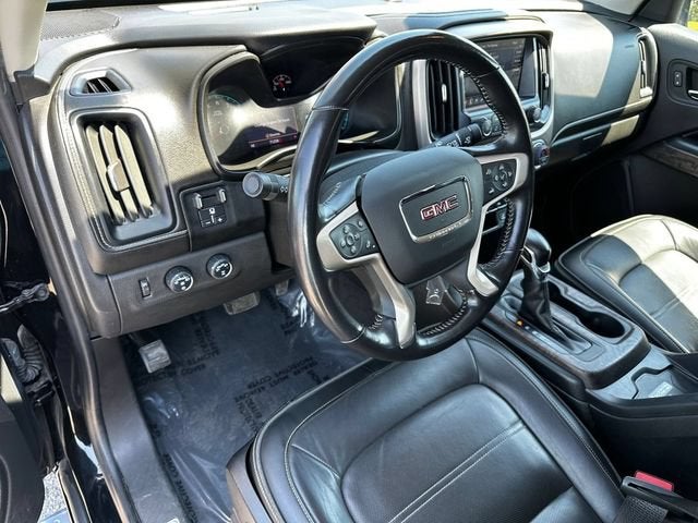 2022 GMC Canyon 4WD Denali