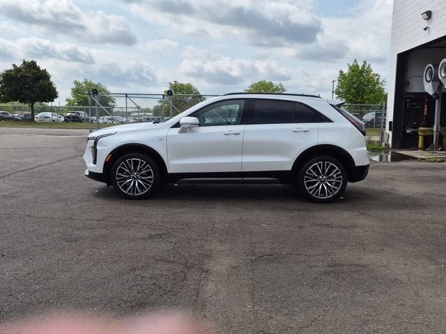 2024 Cadillac XT4 Sport