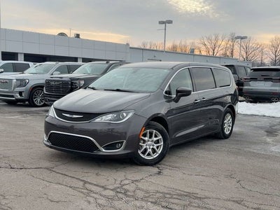 2020 Chrysler Pacifica Touring