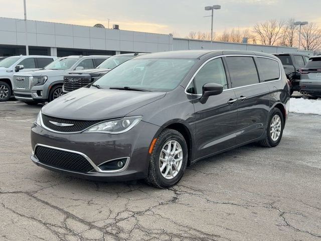 2020 Chrysler Pacifica Touring