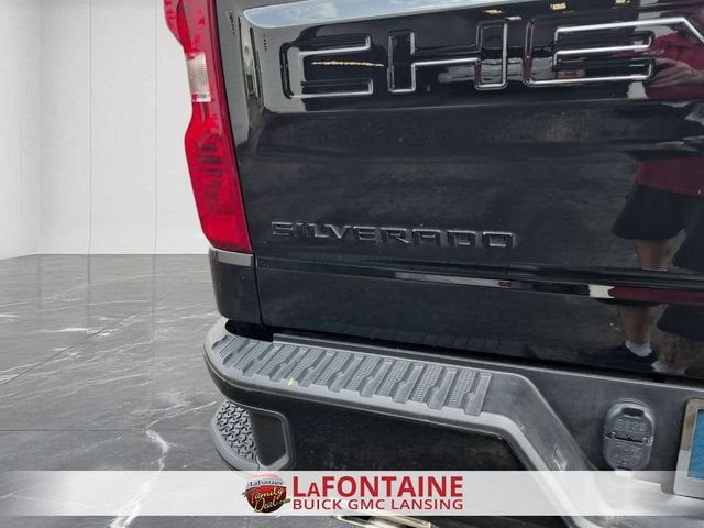 2023 Chevrolet Silverado 1500 Custom Trail Boss