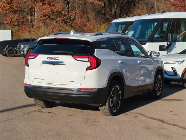 2022 GMC Terrain SLT