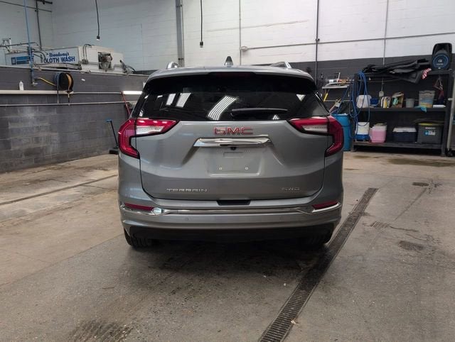 2023 GMC Terrain Denali