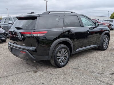 2025 Nissan Pathfinder SV 4WD