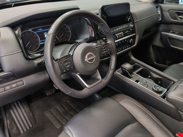 2023 Nissan Pathfinder SL 4WD