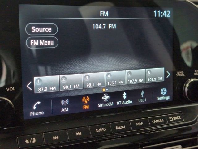 2023 Nissan Pathfinder SL 4WD