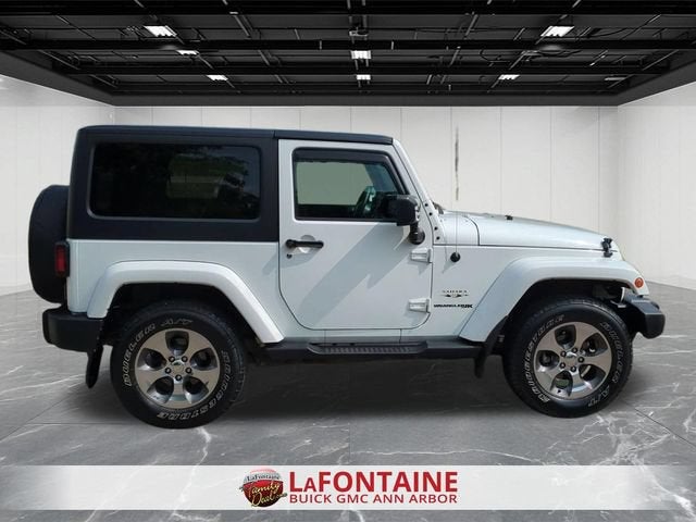 2018 Jeep Wrangler JK Sahara 4x4