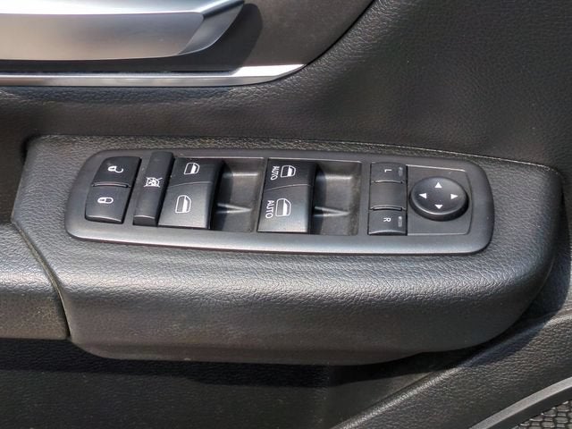 2019 RAM 1500 Big Horn/Lone Star Crew Cab 4x4 5'7" Box