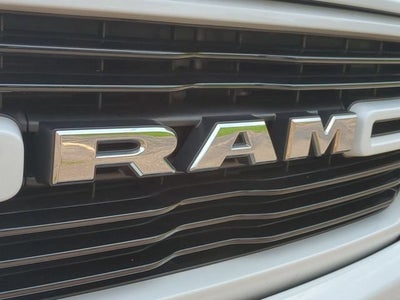 2019 RAM 1500 Big Horn/Lone Star Crew Cab 4x4 5'7" Box