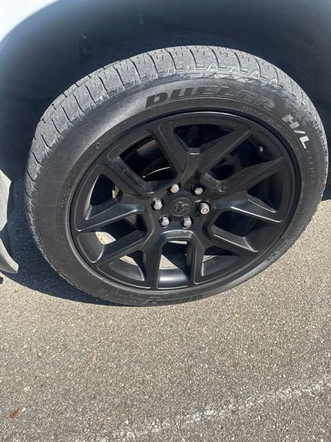 2021 RAM 1500 Laramie Crew Cab 4x4 5'7" Box