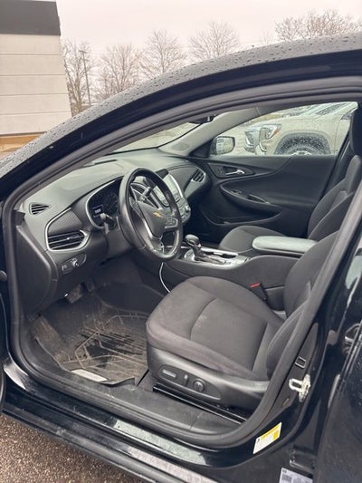 2022 Chevrolet Malibu RS