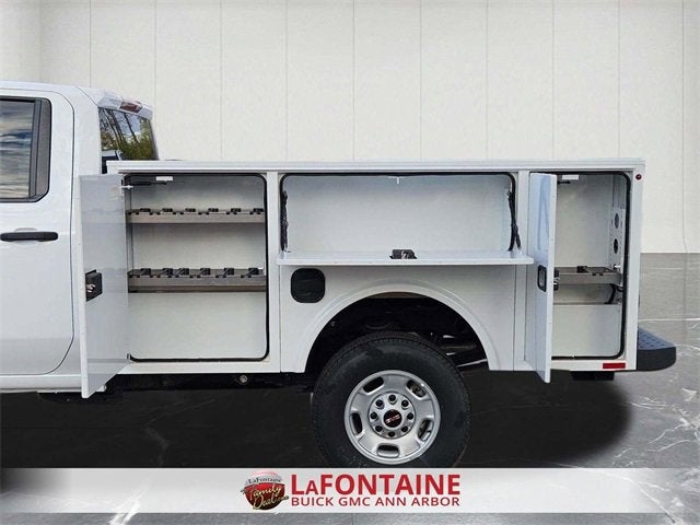 2024 GMC Sierra 2500 HD Pro