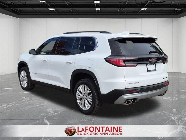 2024 GMC Acadia Elevation