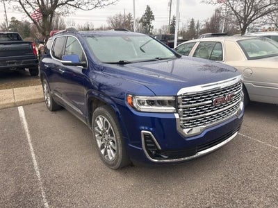 2023 GMC Acadia Denali