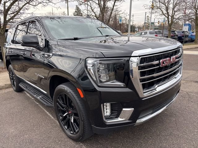 2021 GMC Yukon SLT