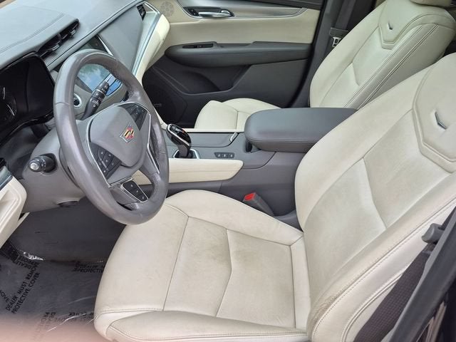 2018 Cadillac XT5 Luxury AWD