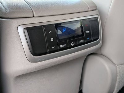 2015 Toyota Highlander LE