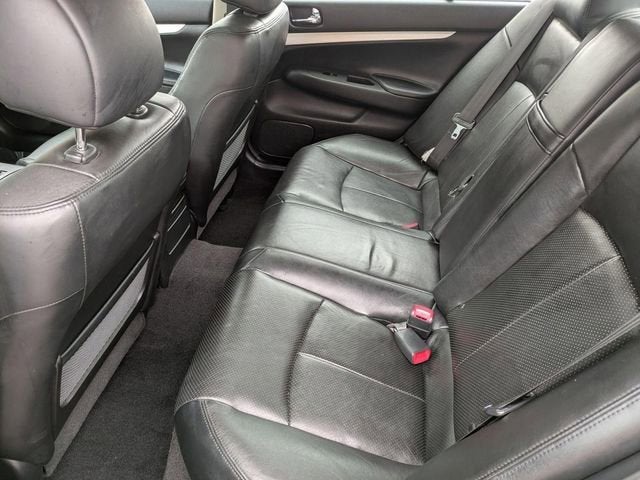 2009 INFINITI G37x x