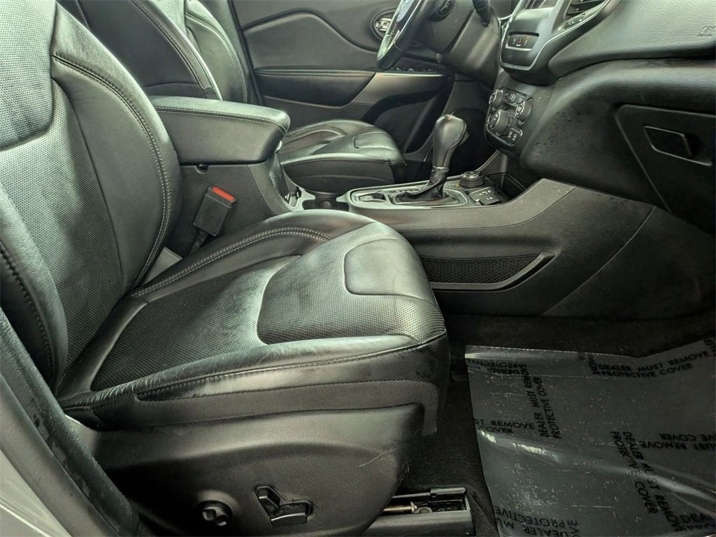 2021 Jeep Cherokee Latitude Lux