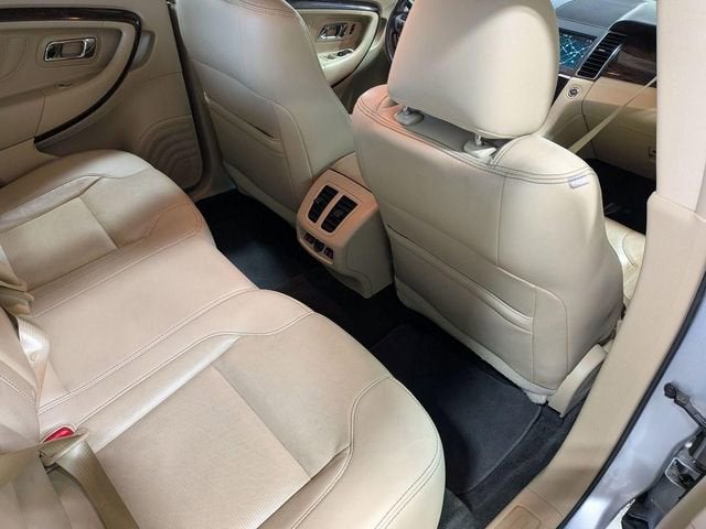 2018 Ford Taurus Limited