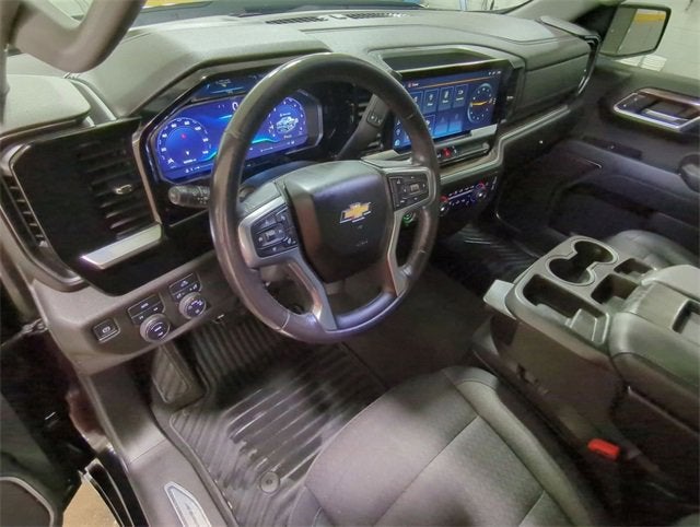 2022 Chevrolet Silverado 1500 LT (2FL)