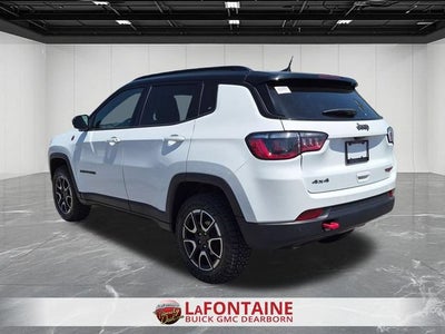 2025 Jeep Compass Trailhawk 4x4