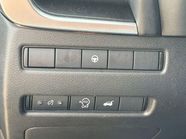 2025 Nissan Rogue SV FWD