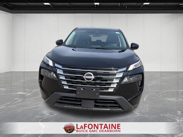 2025 Nissan Rogue SV FWD