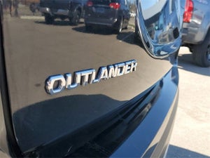 2020 Mitsubishi Outlander SE