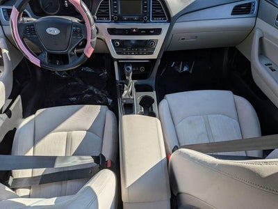 2016 Hyundai Sonata Hybrid SE