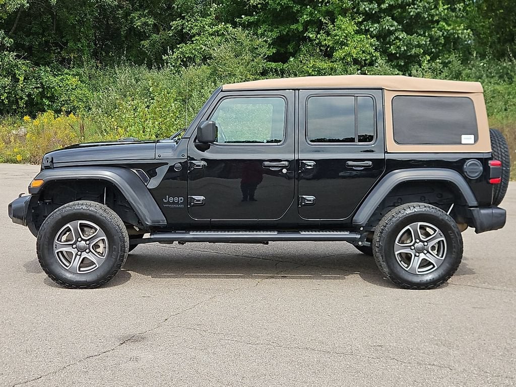 2020 Jeep Wrangler Unlimited Black and Tan 4x4