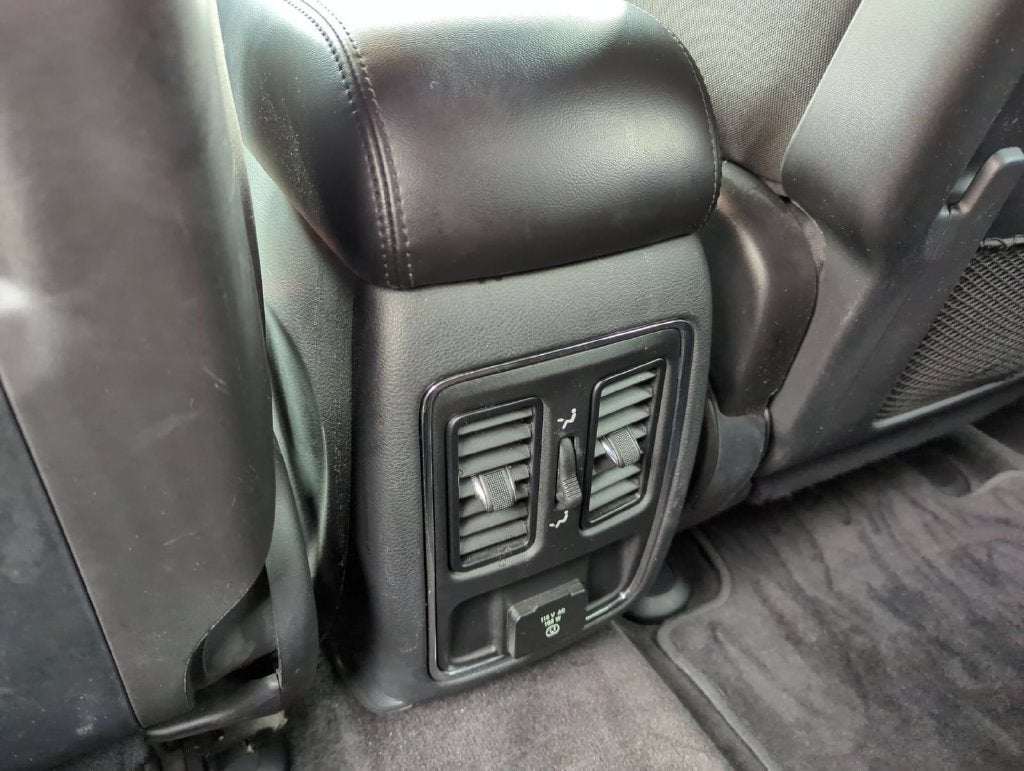 2019 Jeep Grand Cherokee Laredo E