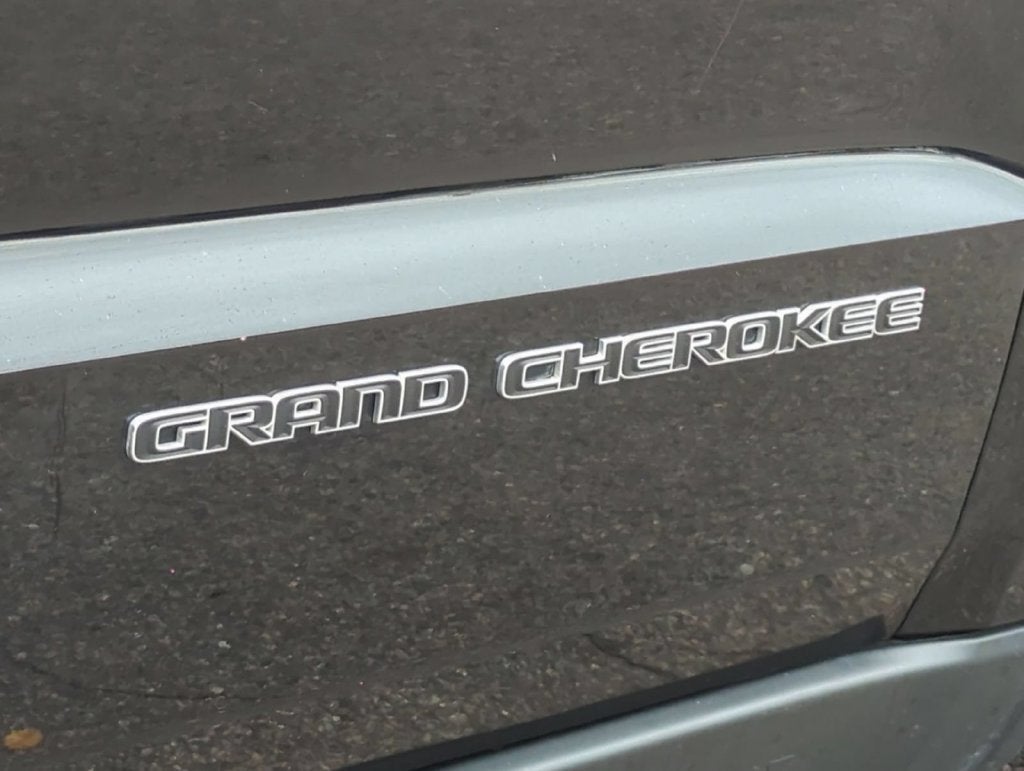 2019 Jeep Grand Cherokee Laredo E