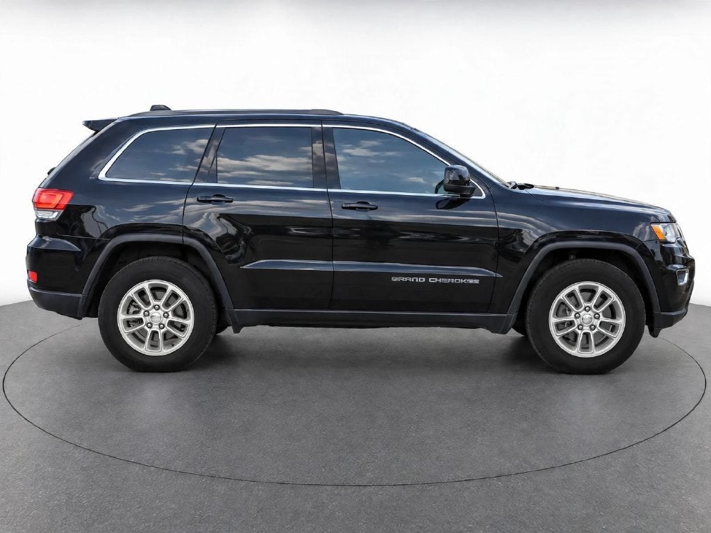 2019 Jeep Grand Cherokee Laredo E 4x4