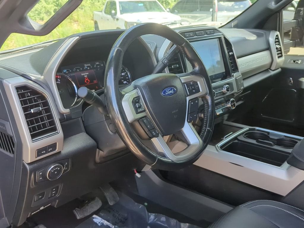 2022 Ford F-350 LARIAT