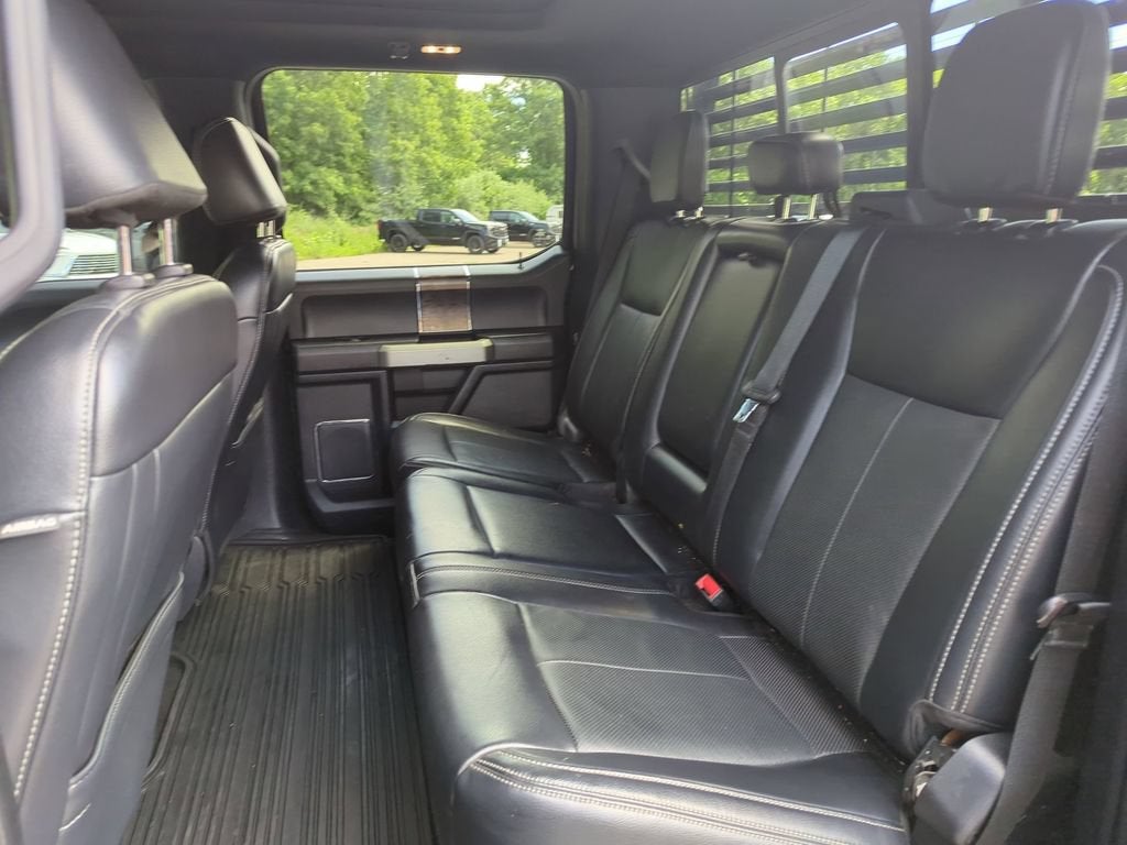 2022 Ford F-350 LARIAT