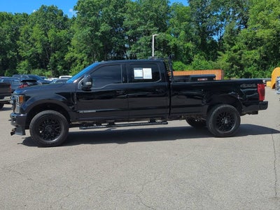 2022 Ford F-350 LARIAT