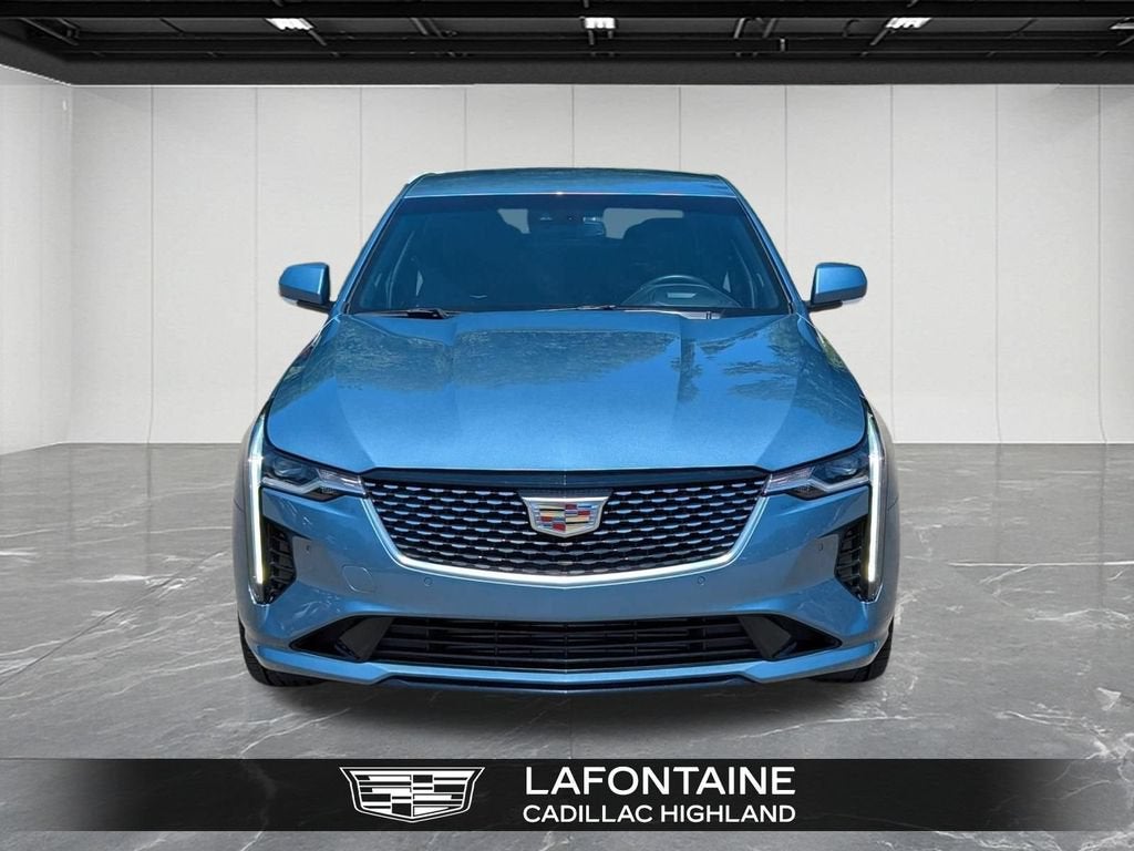 2023 Cadillac CT4 Premium Luxury