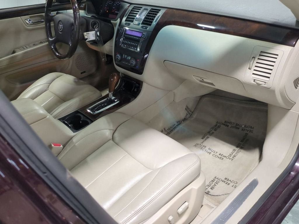 2008 Cadillac DTS w/1SD