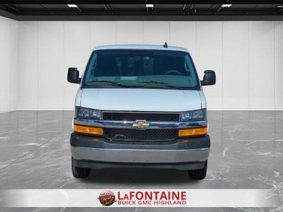 2025 Chevrolet Express Cargo WT