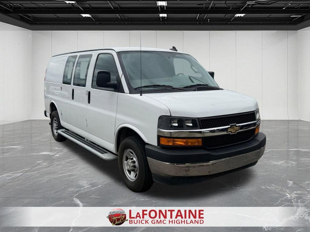 2024 Chevrolet Express Cargo 2500 WT