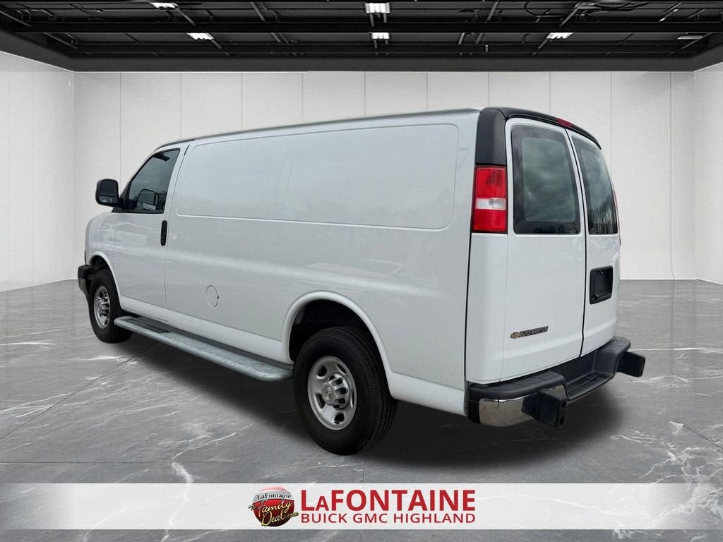 2024 Chevrolet Express Cargo 2500 WT