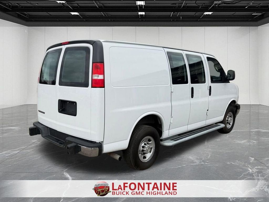 2024 Chevrolet Express Cargo 2500 WT
