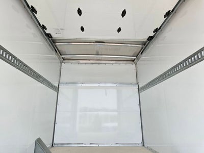 2024 GMC Savana Cutaway 3500 1WT