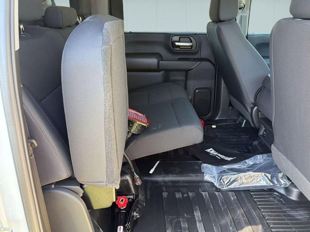 2024 GMC Sierra 2500 HD Pro